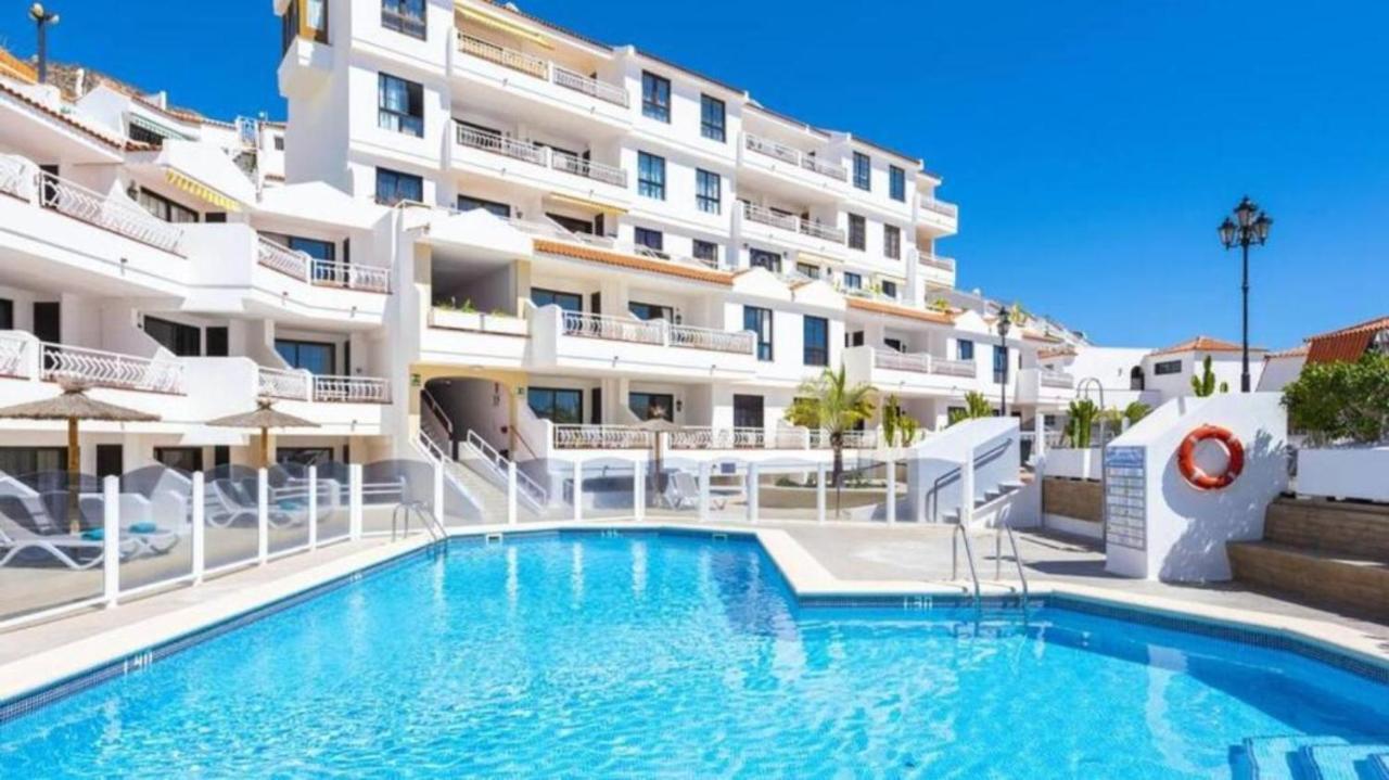 Greatly Located Apartment With Heated Pool, Los Cristianos Los Cristianos  Eksteriør bilde