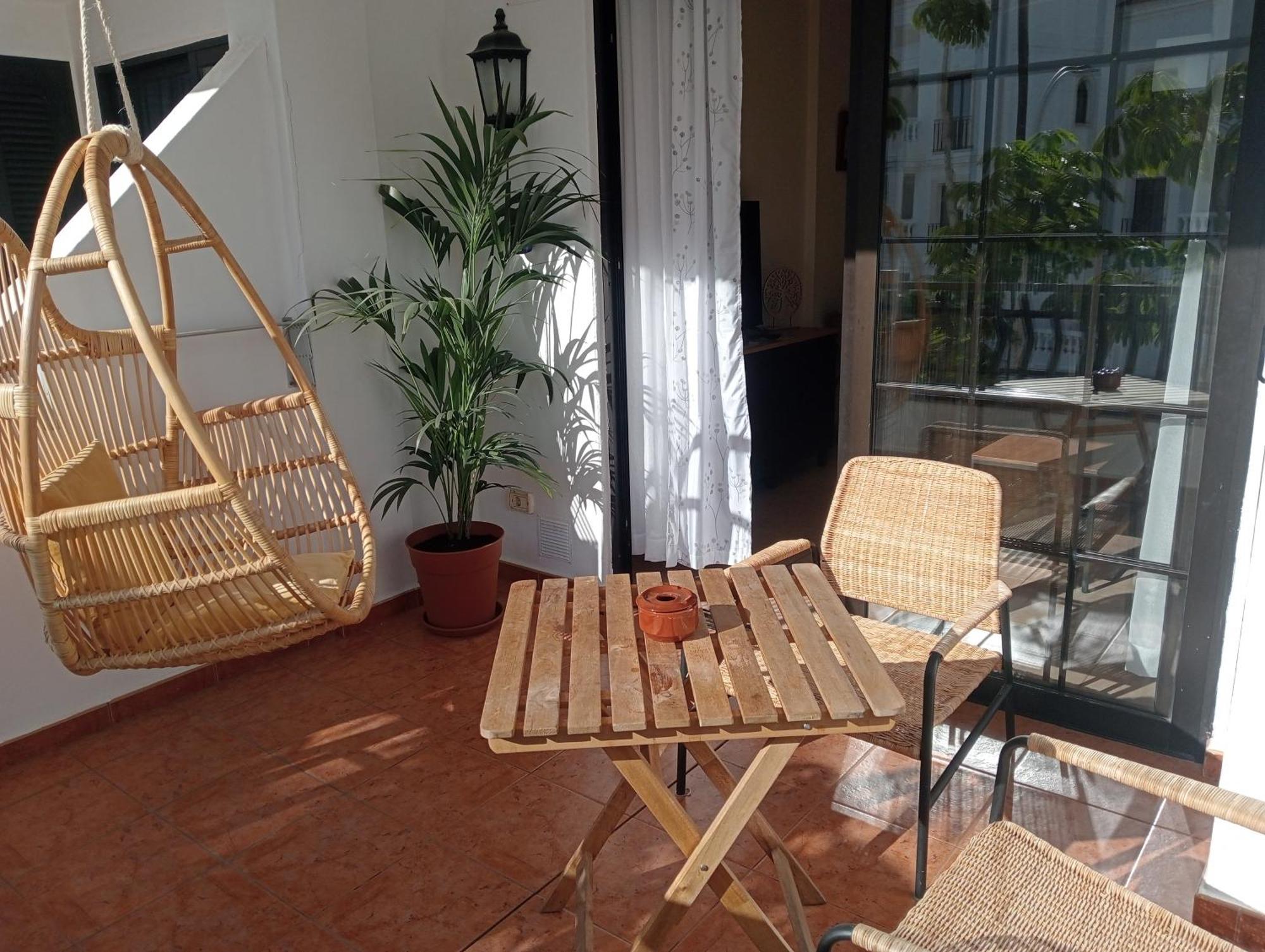 Greatly Located Apartment With Heated Pool, Los Cristianos Los Cristianos  Eksteriør bilde